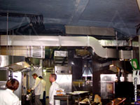 Вентиляционная система на кухне ресторана