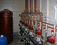Фото выполненных работ по сварке медных трубопроводов для распределительной гребенки системы отопления