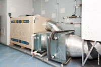 Вентиляционная установка Swegon Gold с калорифером и охладителем в подвальном техническом помещении таунхауса
